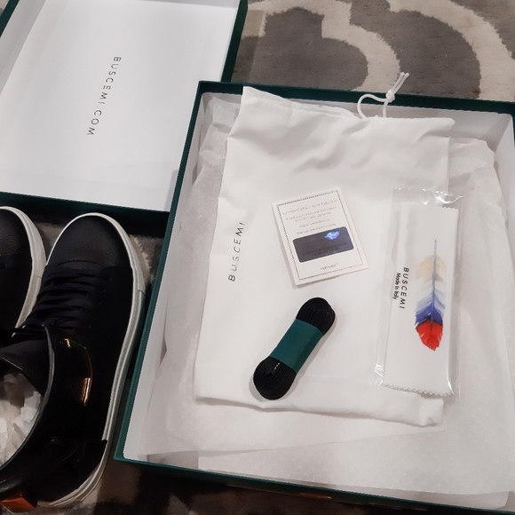 Buscemi Sneaker Gold/Black - Men US 8 - Picture 2 of 4